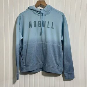 NOBULL Hoodie Sweatshirt Women's Medium Blue Ombre Dip‎ Dye Pullover Logo Gym